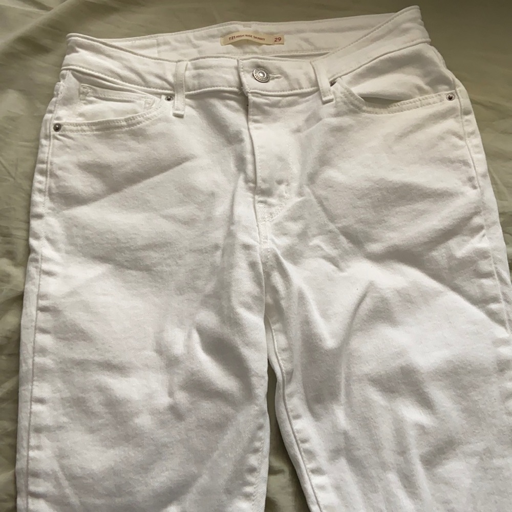 Levi white pants, size 29.